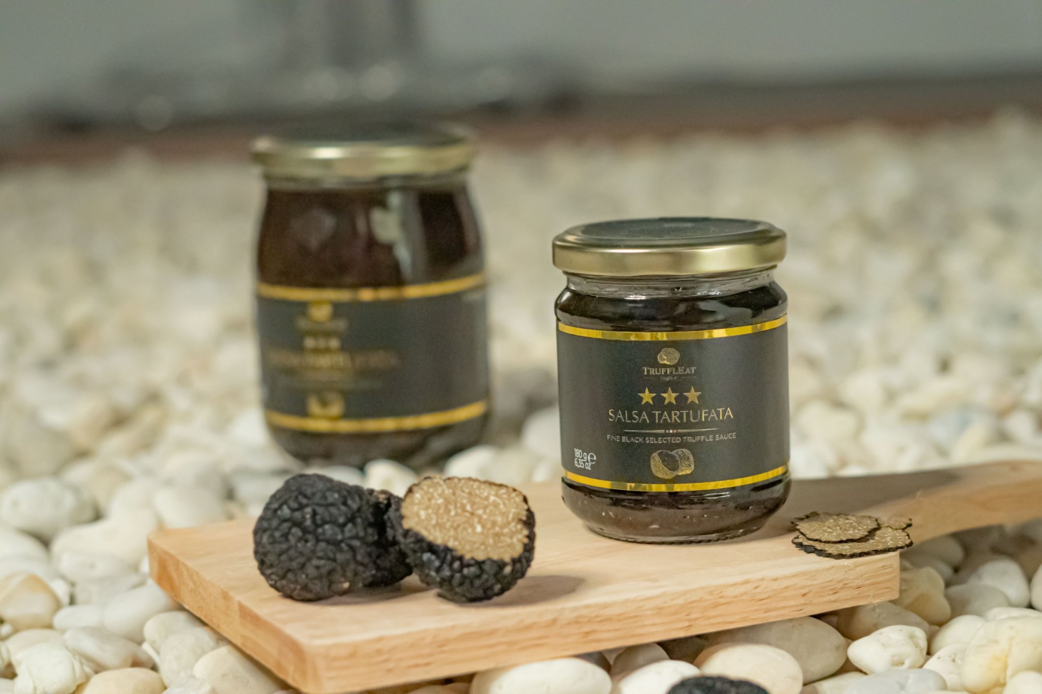 8893-salsa-tartufata-con-tartufo-nero-pregiato-truffleat-180gr-3.jpeg
