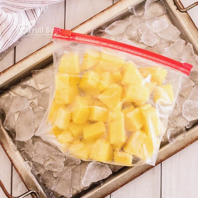 Frozen Pineapple (10).jpg