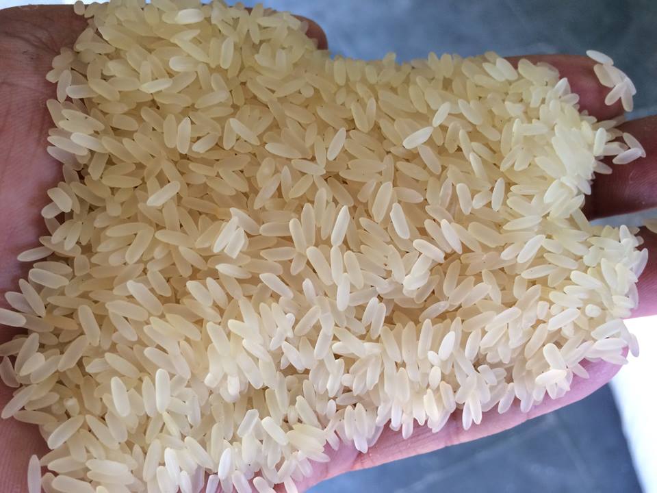 praboiled rice long grain.jpg