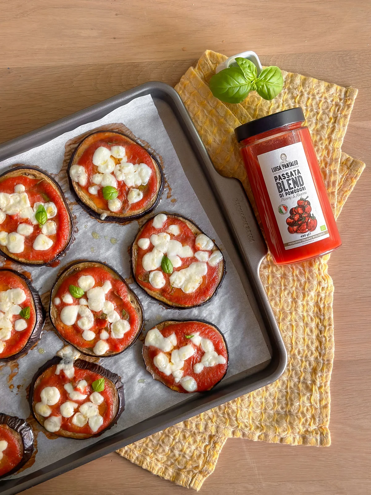 scatto-Pantaleo-pizzette-di-melanzane-1.webp