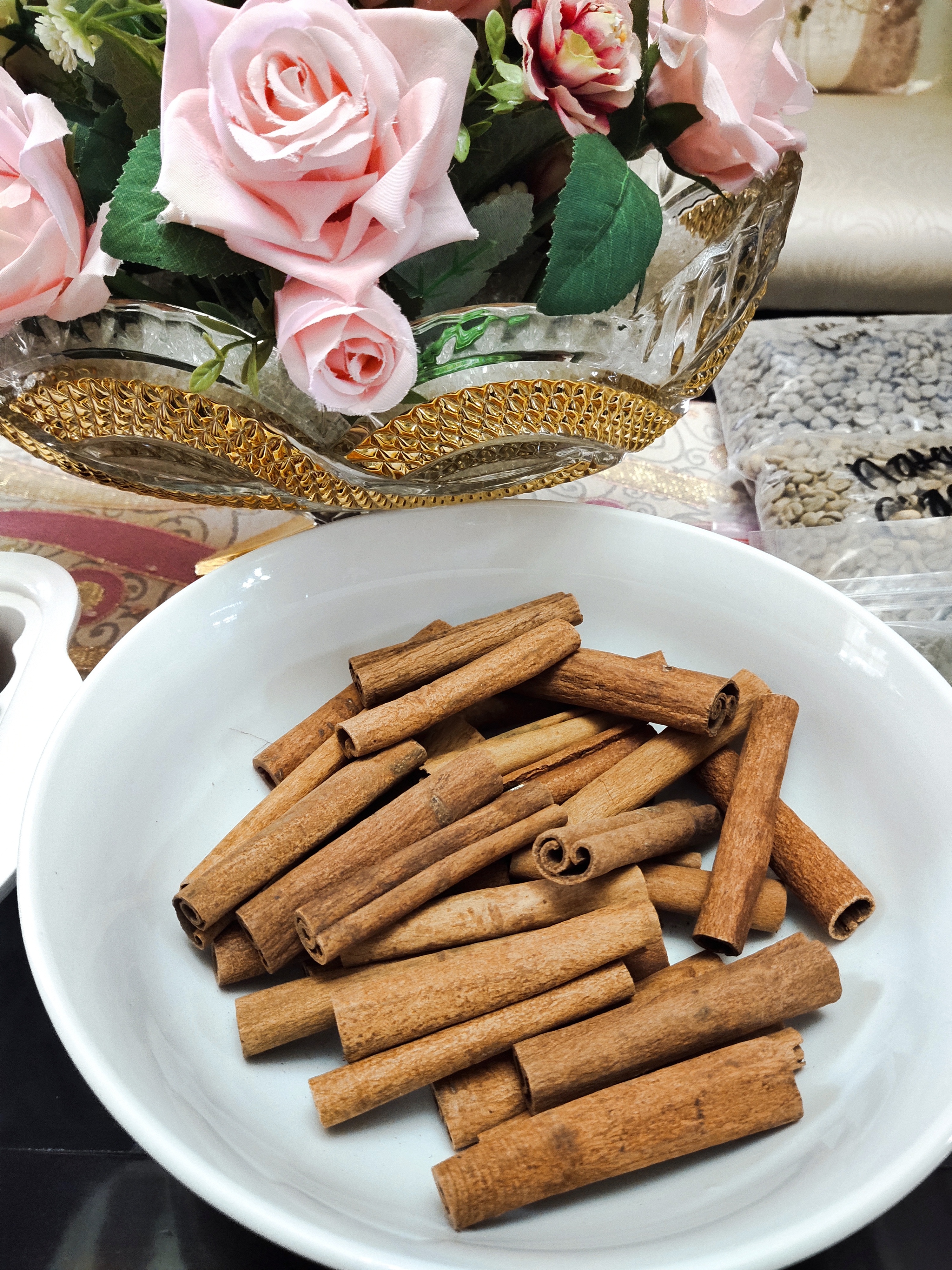 CINNAMON 1.jpg