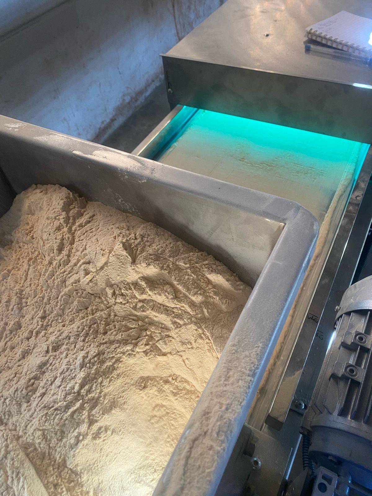 uv powder baobab.jpg