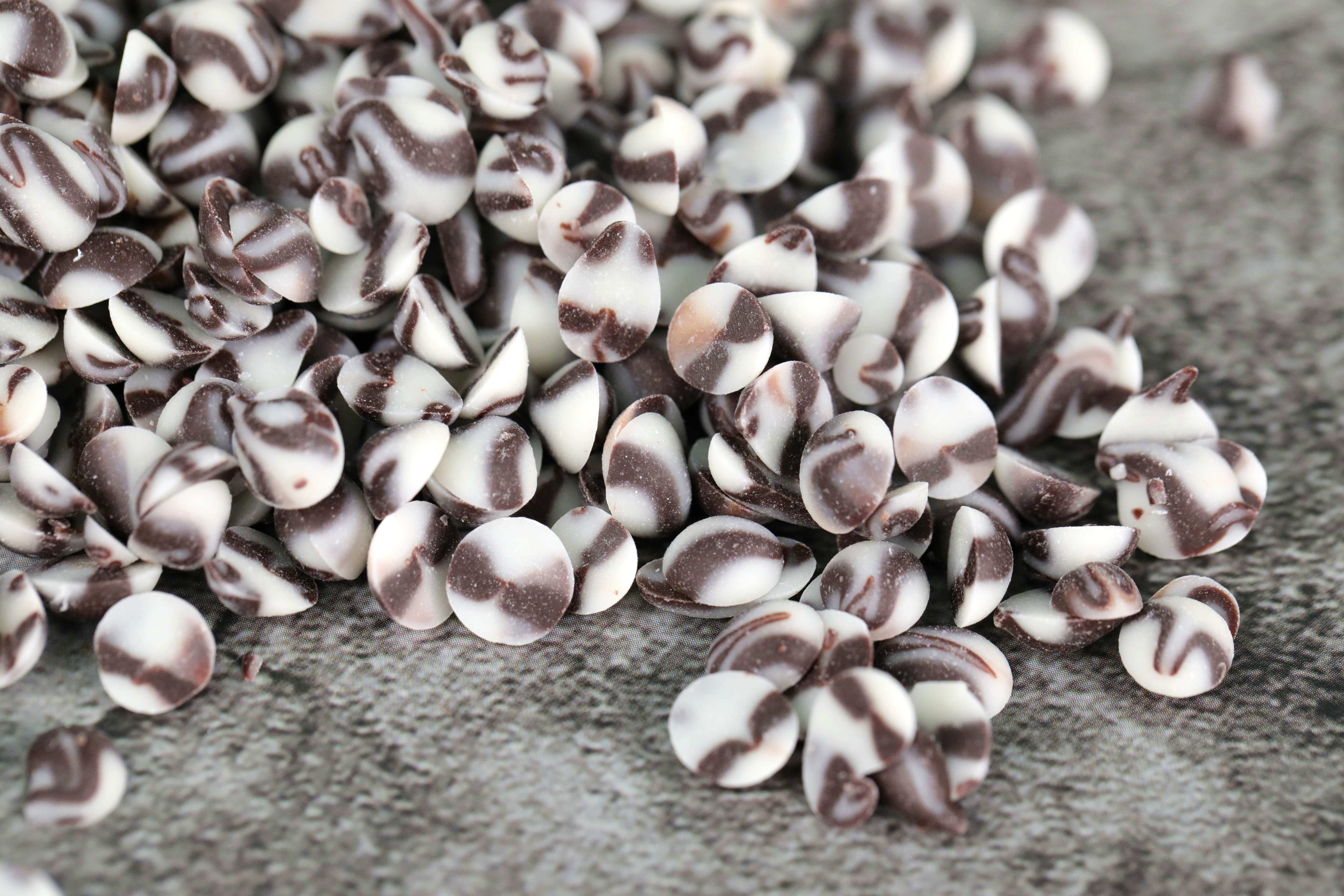 Dark White Chip 4.JPG