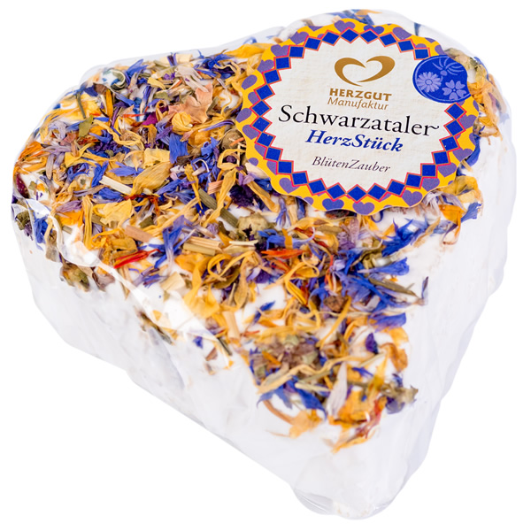 kaese-schwarztaler-herzstueck-bluetenzauber.jpg