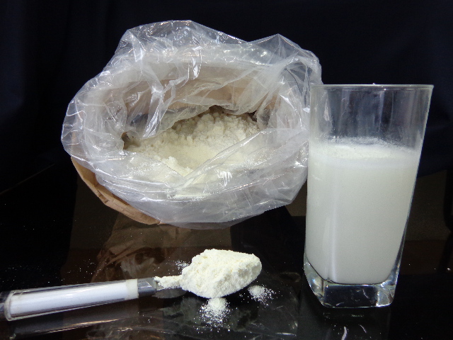 milk powder instant.jpg