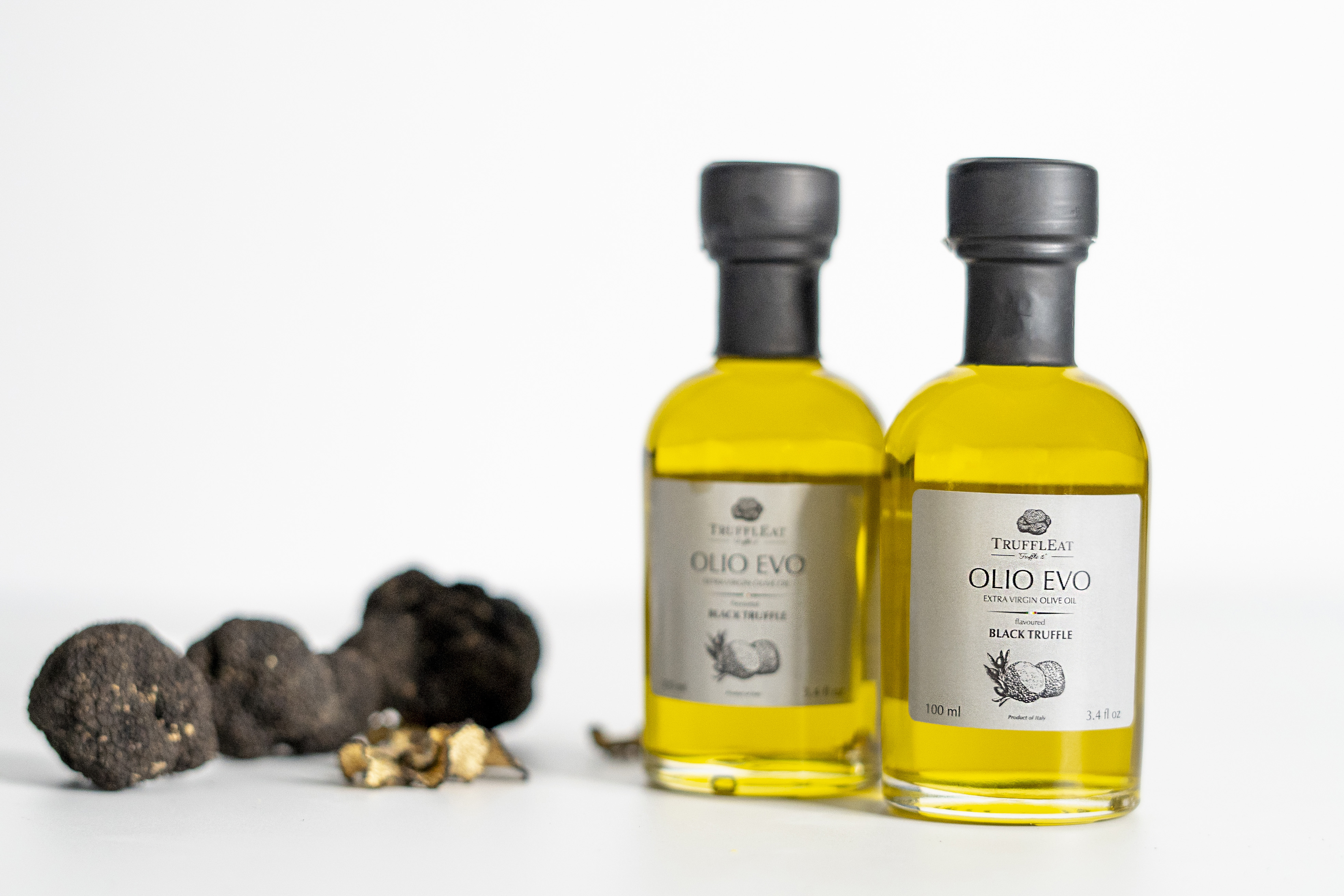 8701-olio-evo-al-tartufo-nero-truffleat-1.jpg