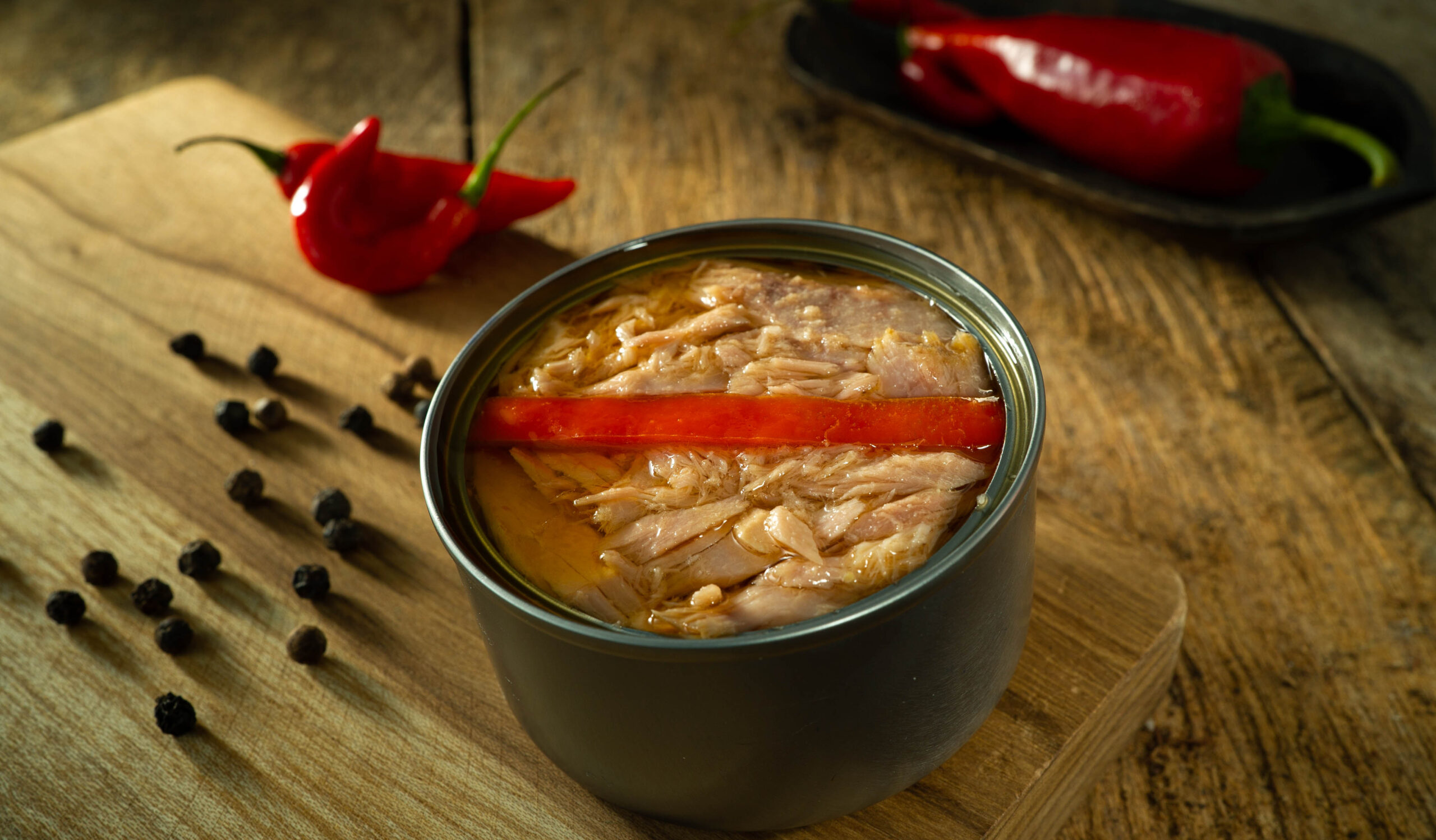 Atun-con-Chili-scaled.jpg