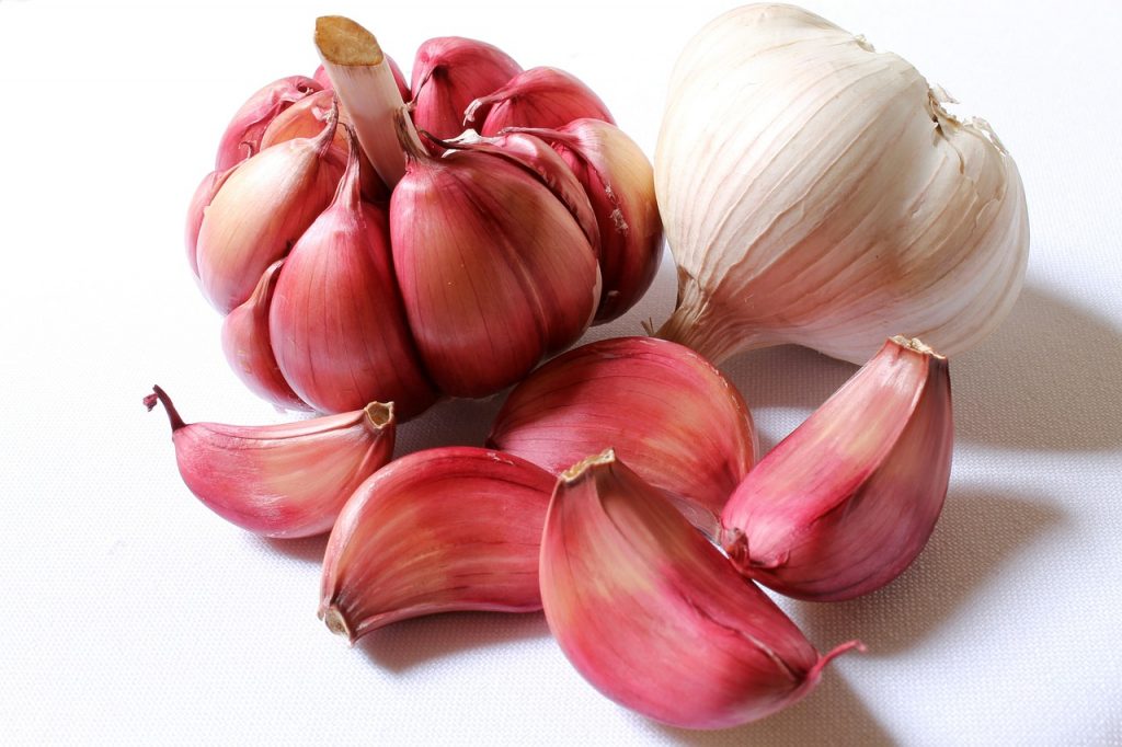 garlic-618400_1280-1024x682.jpg