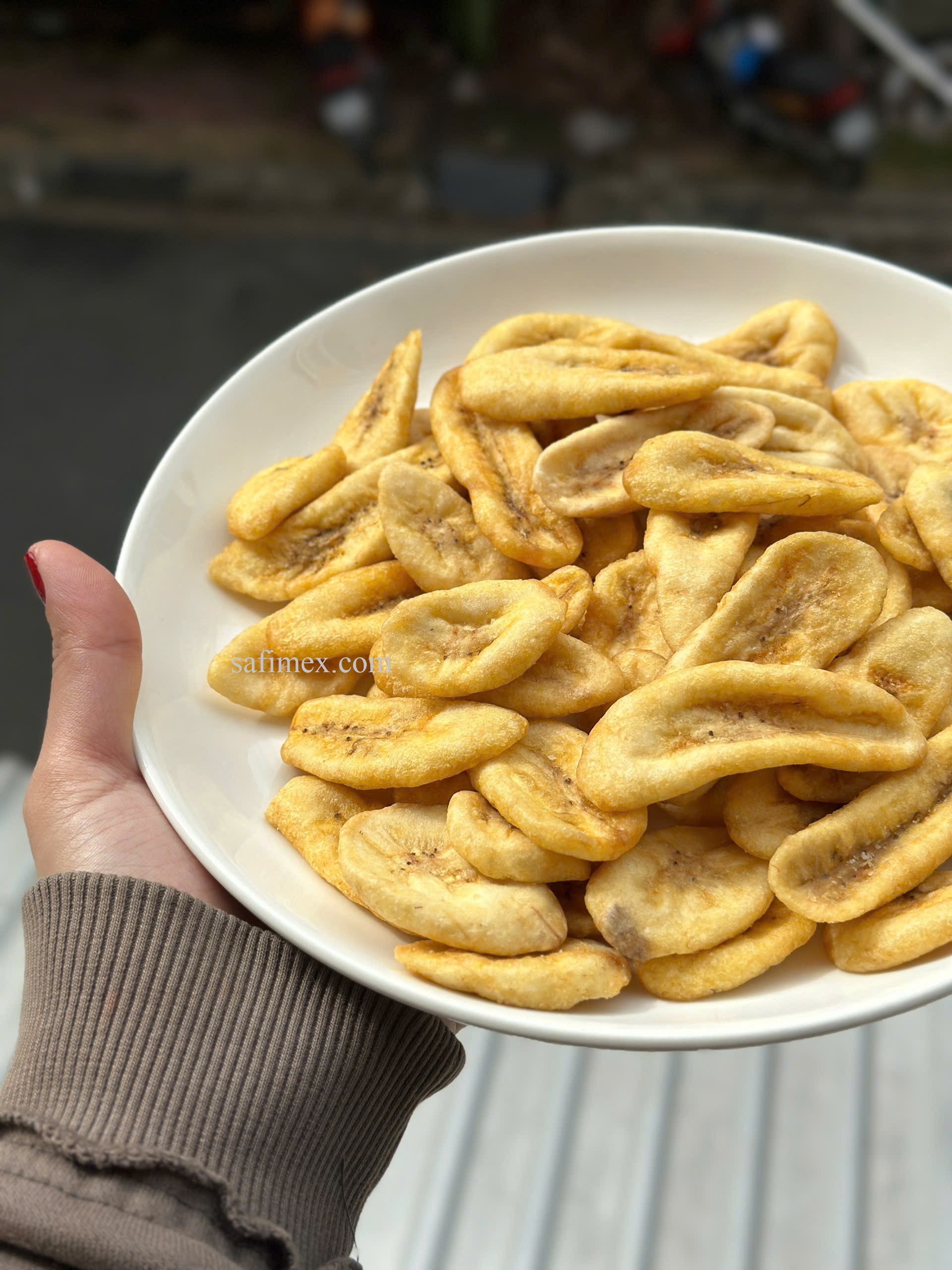 banana chips grade b.jpg