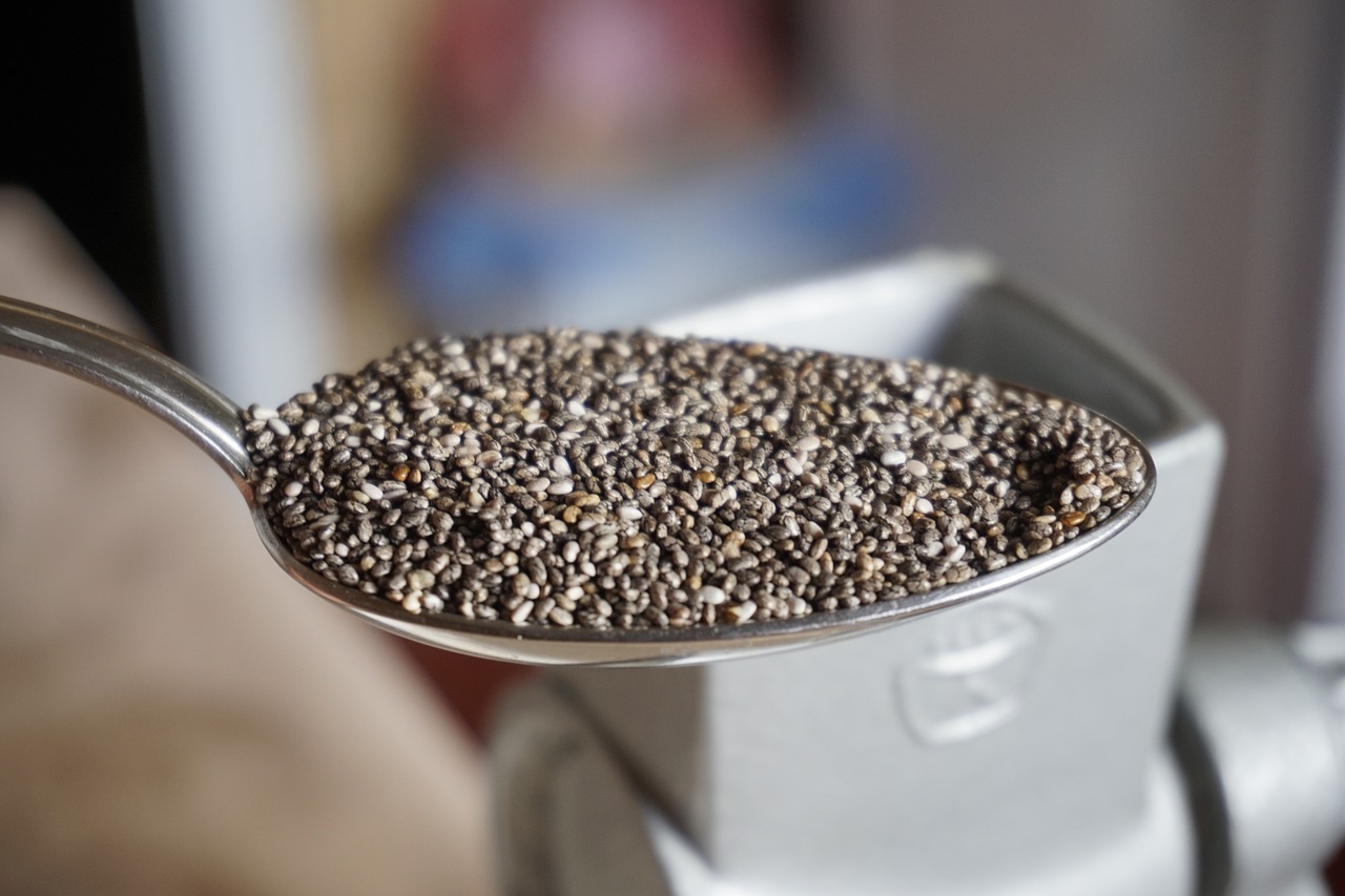 chia-a-spoon-health-4449524.jpg