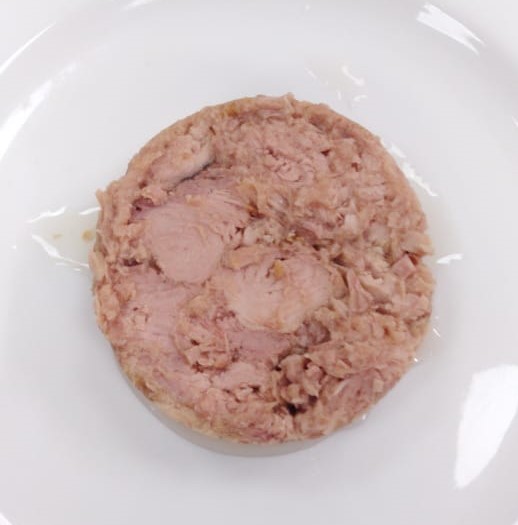 Ecuador Preserved Tuna - Atun_30_flakes_agua_170_120_2.jpg