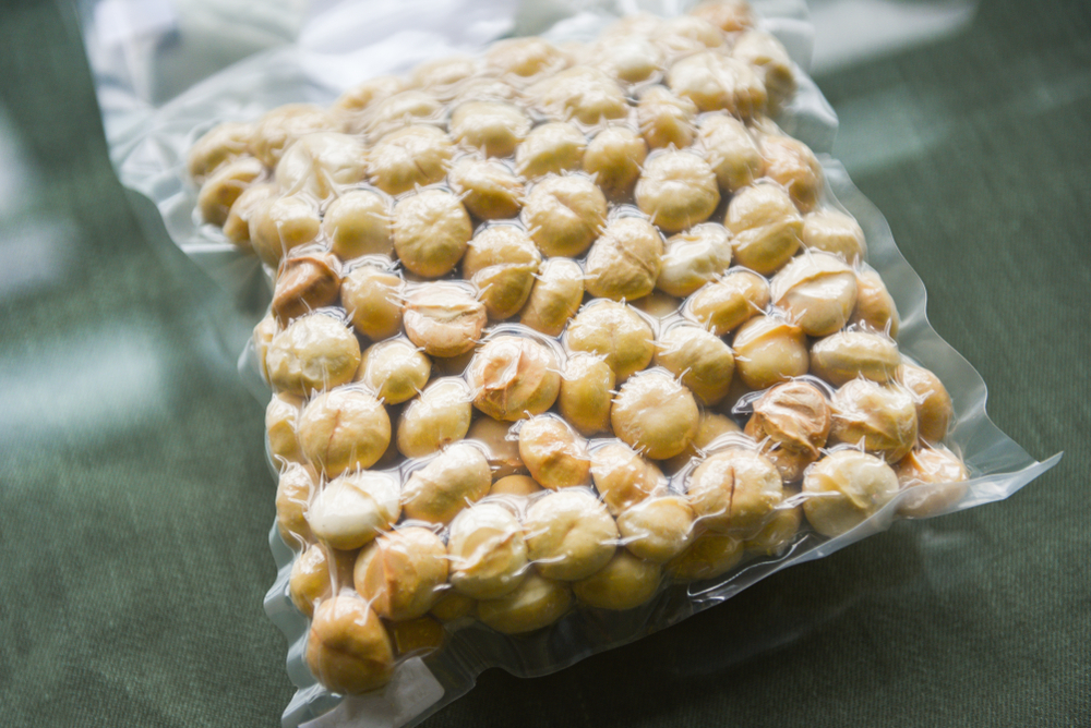 Australia Macadamia Kernel - 11.34bag.jpg